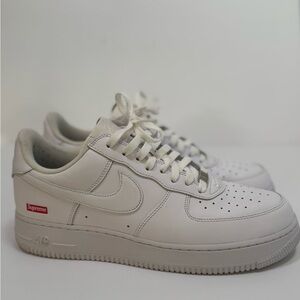 Supreme x Nike Air Force 1 Low White • Box Logo • Great Condition